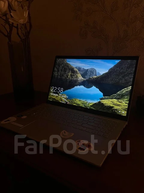 Asus. 15.6", 2,4����, ��� 12 ��, ���� 500���, WiFi: 1, Bluetooth: 1 ����