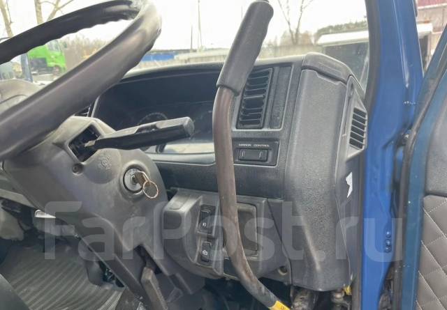 Mazda Titan ����