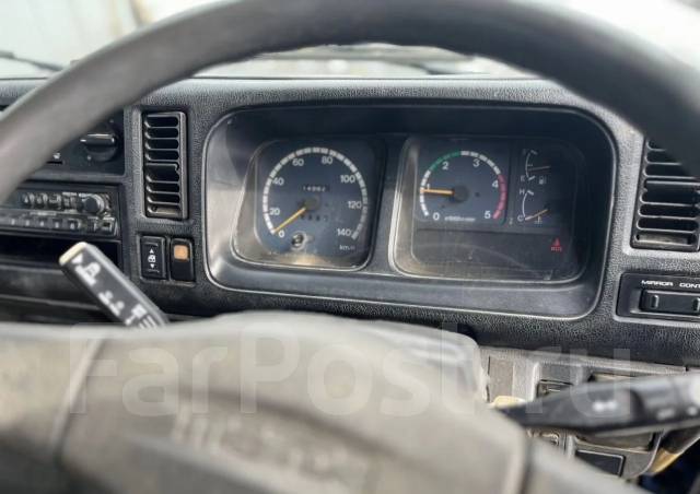 Mazda Titan ����
