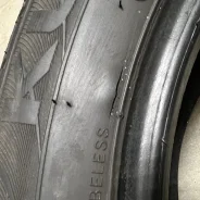 Kumho Solus KL21