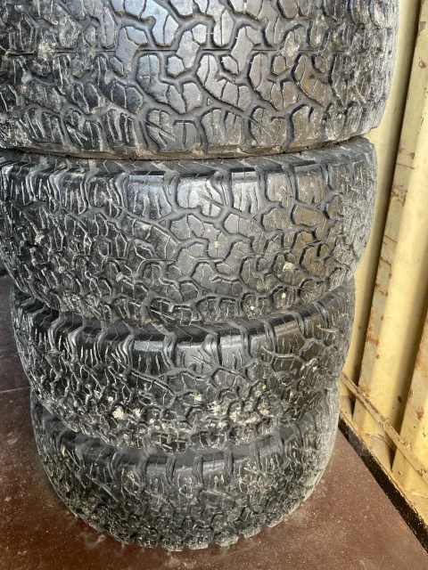 MLJ XD827 Rockstar III. 8.0x17", 6x135, 6x139.7, ET20, �� 106,1���. ����