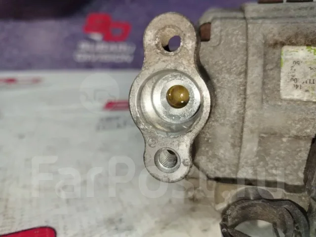���������� ������������ Subaru Forester 73111SA001 SG5 73111SA001 ����