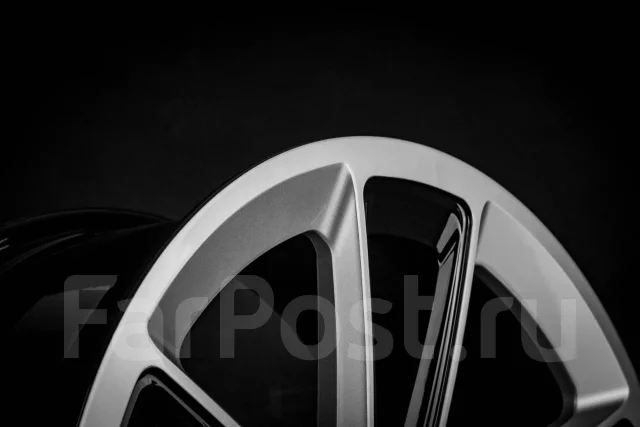 Rotiform RSE. 10.5x21", 5x112, ET38, �� 66,6���. ��� ����� �� ������������ ����