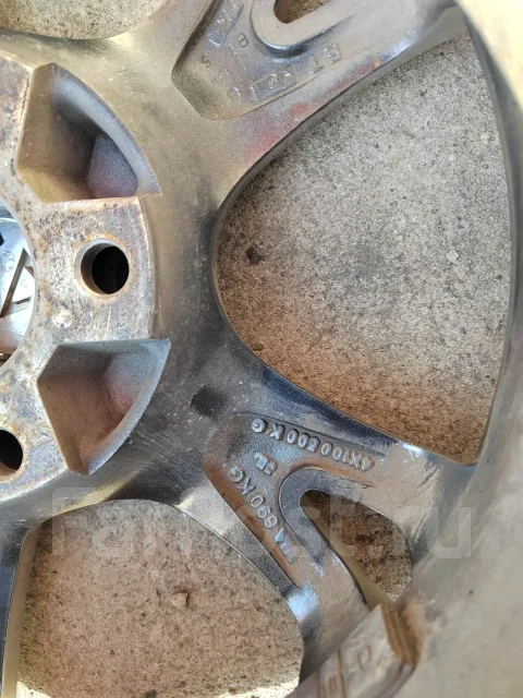Akina. 6.0x15", 5x114.3, ET45, �� 67���. ����