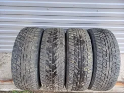 Kumho I'Zen RV Stud KC16