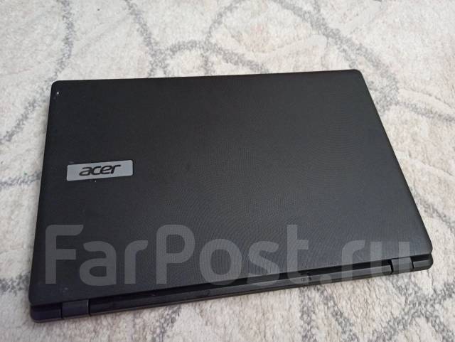 Acer Aspire ES1-512. 15.6", 2,2����, ��� 2048 ��, ���� 320���, WiFi: 1, Bluetooth: 1, ����������� �� 1��. ����