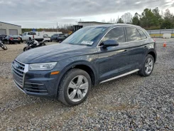 Audi Q5 ����