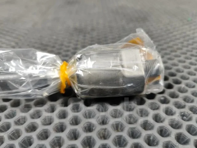 ���� ������� A01RE10690 A01RE10690 ����