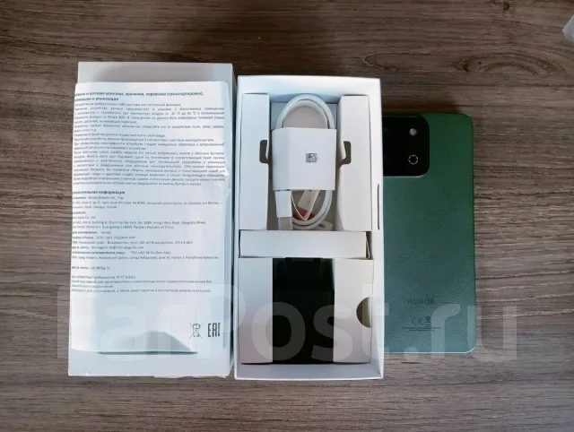 Honor X7c. �/�, 128 ��, �������, 4G LTE, NFC ����