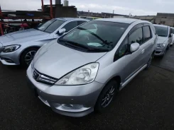 Honda Fit Shuttle. GG8, L15A ����