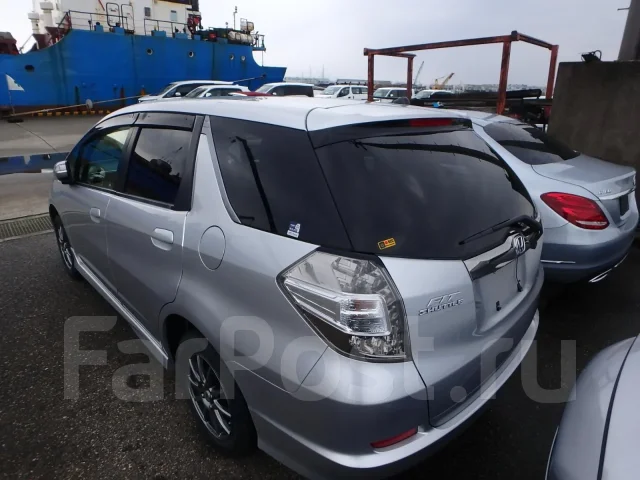Honda Fit Shuttle. GG8, L15A ����