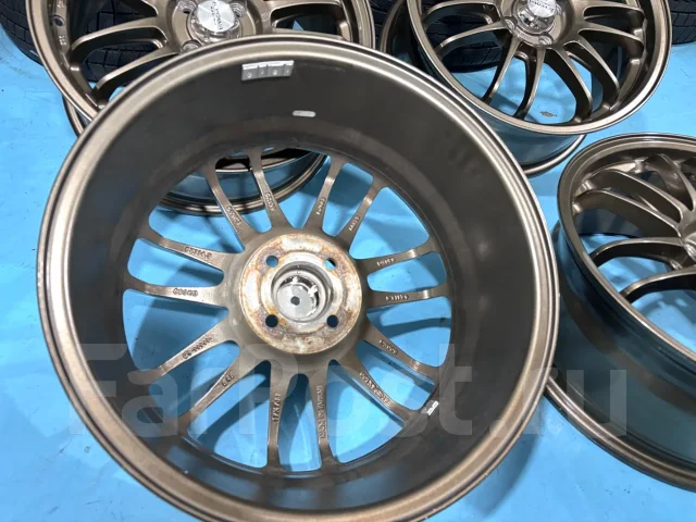 Kyowa. 7.0x17", 4x100, ET40 ����