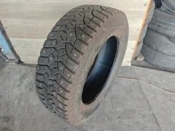 Bridgestone Blizzak Spike-02 SUV