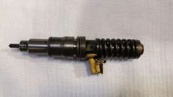 �������� ��������� ������������� Volvo 21582101 21582101 ����