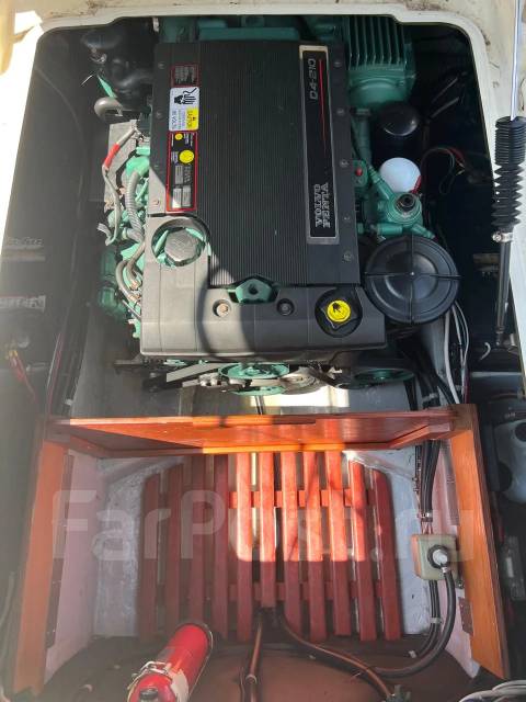 Yamaha FR-28. 1994 ���, ����� 9��., ��������� ������������, 230��.�., ������ ����