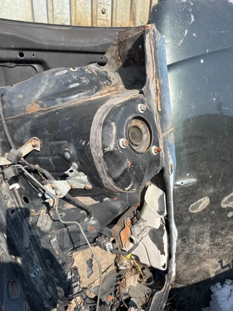 Nissan Laurel. HC34, RB25DE ����