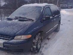 Chrysler Voyager ����