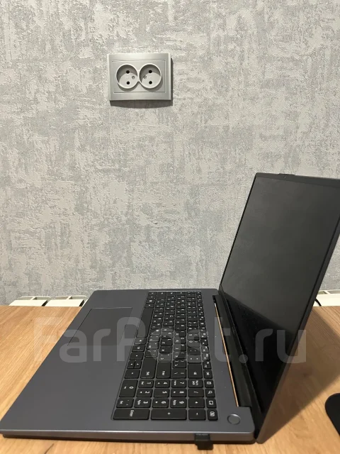 Huawei MateBook D 16. 16", ��� 16 ��, WiFi: 1, Bluetooth: 1, ����������� �� 10��. ����