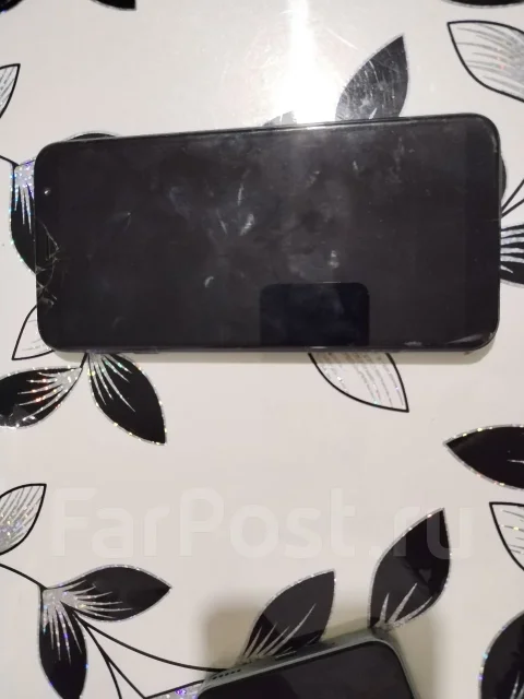 Samsung Galaxy J6+. �/�, �� 8 ��, ������, 4G LTE ����