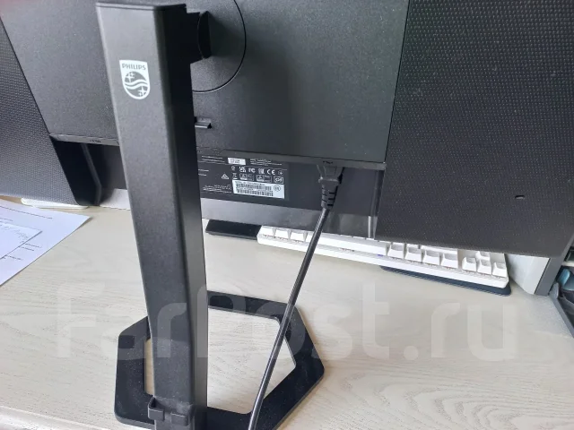 HP. 27", ���������� �� (LCD, LED, QLED) ����
