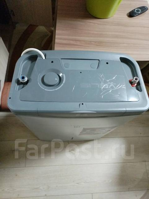 Ariston. 2 000����. ����