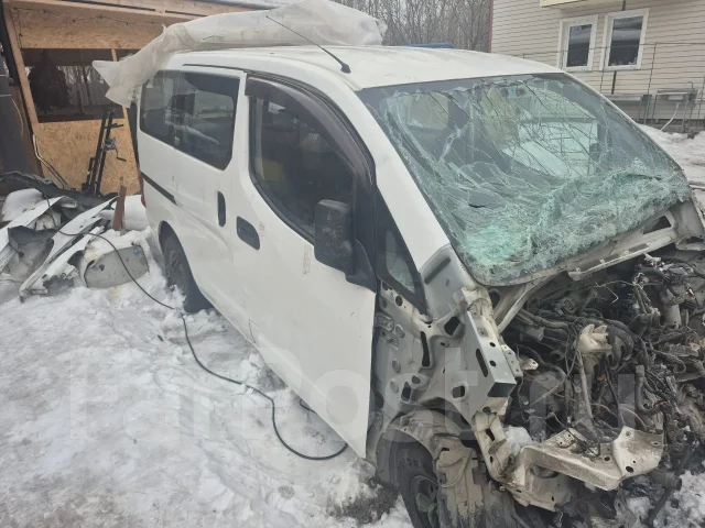 Nissan NV200. VM20036745, HR16282857C ����