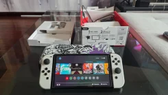 Nintendo Switch OLED ����