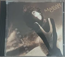 CD. ����