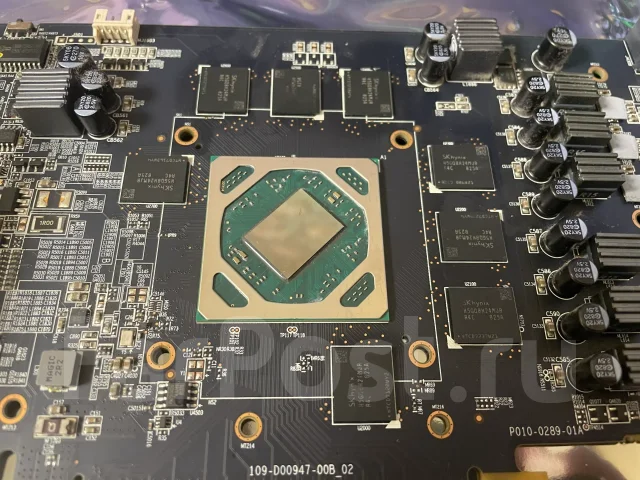 Radeon RX 590 ����