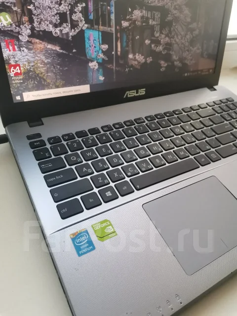 Asus X550CC-XO062H. 15.6", 1,8����, ��� 4 ��, ���� 256���, WiFi: 1, Bluetooth: 1, ����������� �� 1��. ����