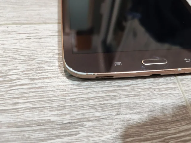 Samsung Galaxy Tab 3. 7 ������, ������ 16 �� ����
