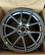 Tesla. 8.5x18", 5x114.3, �� 64,1���. ����