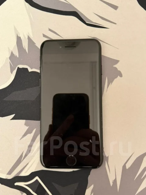 Apple iPhone 7. �/�, 32 ��, ������, 4G LTE ����