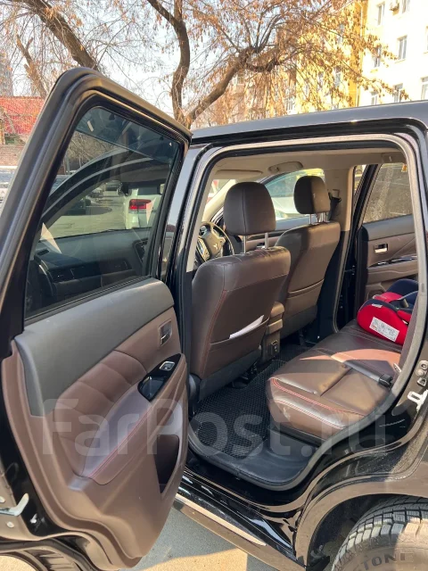 Mitsubishi Outlander. 4wd, 2.0 (118��.�.), ������, 82 497����. �� ����