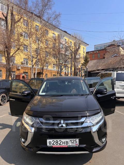 Mitsubishi Outlander. 4wd, 2.0 (118��.�.), ������, 82 497����. �� ����