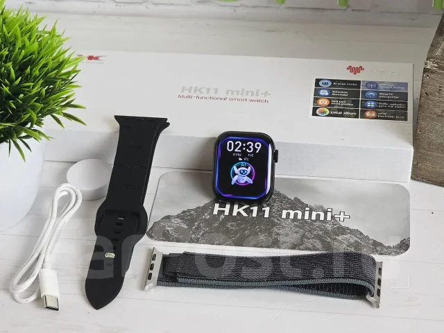Apple Watch Series 11. IP67 ����
