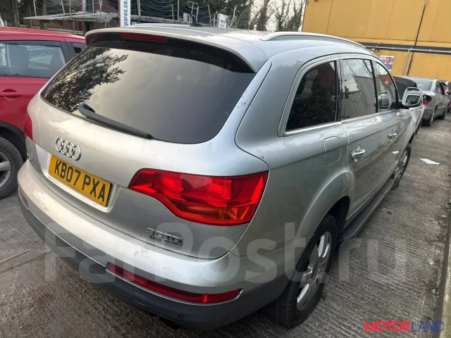 ���������� ������������ Audi Q7 2005-2015 21070830 7L6820803T ����