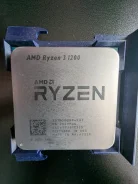 AMD Ryzen 3 1200 ����