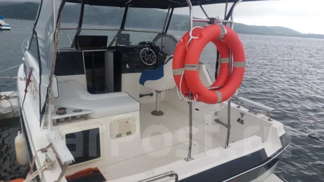 Bayliner. 1988 ���, ����� 7,62��., ��������� ������������, 250��.�., ������ ����