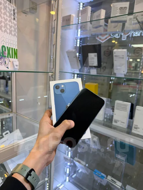 Apple iPhone 13. �/�, 256 ��, �����, 3G, 4G LTE, ���������� ����