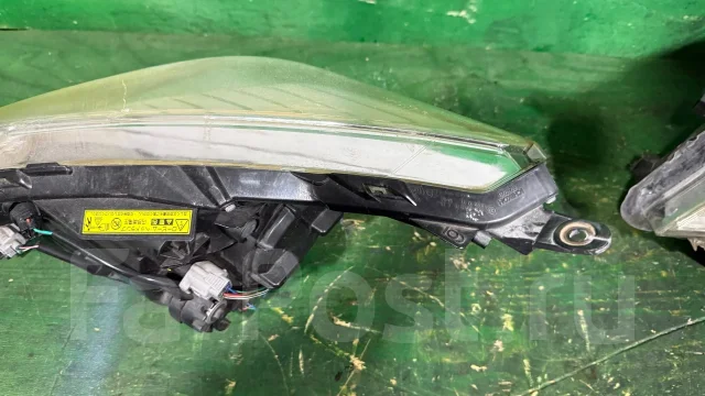 ���� Subaru Trezia 52220 ����