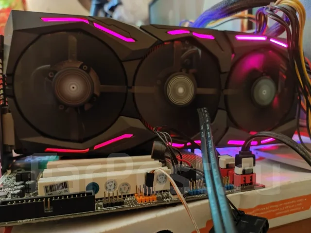 Radeon RX 580 ����