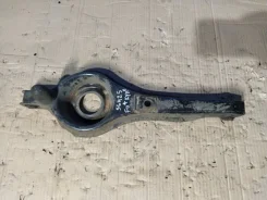 ����� ���������� (������������) Ford Focus 2 1064128 ����� 1064128 ����