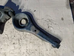 ����� ���������� (������������) Ford Focus 2 1357317 ����� 1357317 ����