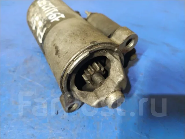 ������� Ford Focus 1 (98-05) 1061272 1061272 ����