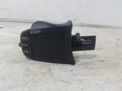 ���������� ������������� Ford Fusion (01-12) 2003 1346664 1346664 ����