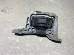 ����� ��������� ������ Ford Focus 2 2010 1811940 ��������� 1.8L Duratec-HE PFI (125PS) 1811940 ����