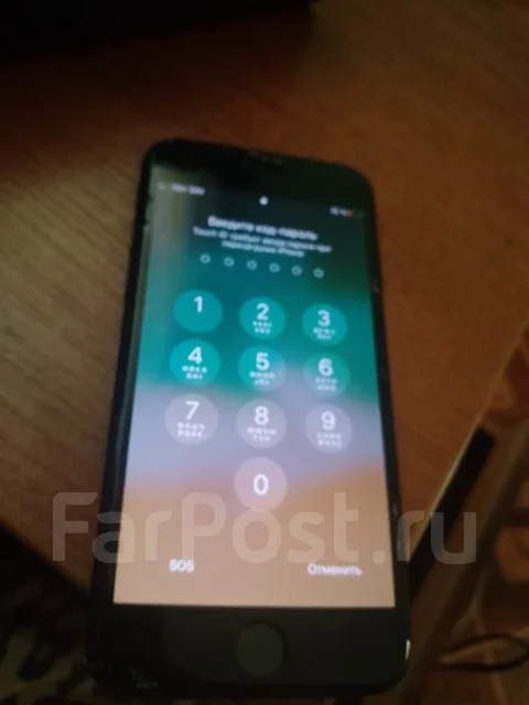 Apple iPhone 7. �/�, 32 ��, ������, 4G LTE ����