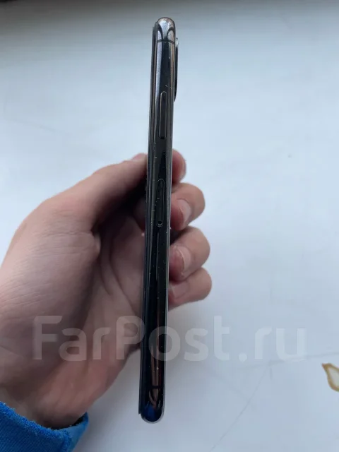 Apple iPhone X. �/�, 64 ��, ������, ��������� ����