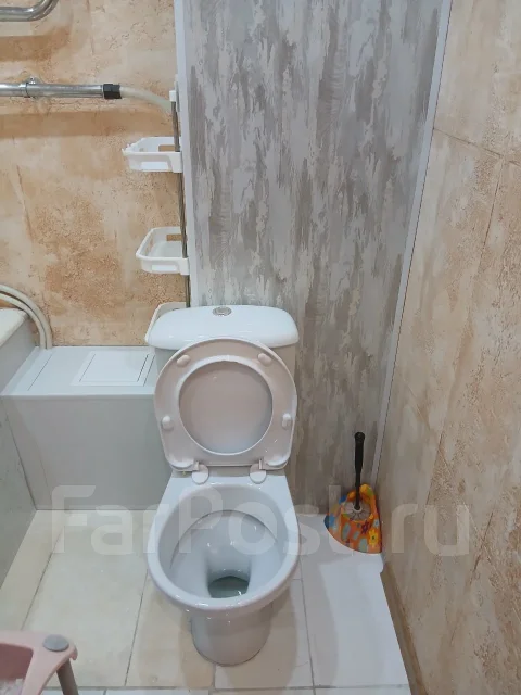 2-���������, ����� ��������� 33. �����, ������� ����, 47���.��., 1/5 ����, ������������ ������ ����